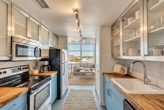 Drayton Tower in Savannah, GA - Building Photo - Building Photo