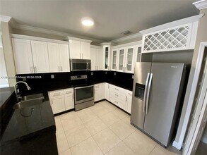 2700 Fillmore St in Hollywood, FL - Building Photo - Building Photo