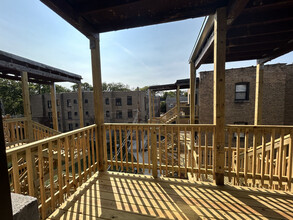 1000 Crain St, Unit 1000-3 in Evanston, IL - Building Photo - Building Photo