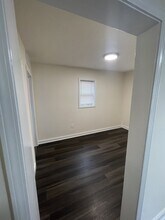 1207 Paquin St in Columbia, MO - Foto de edificio - Building Photo