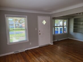 3721 Roosevelt St in Dearborn, MI - Foto de edificio - Building Photo