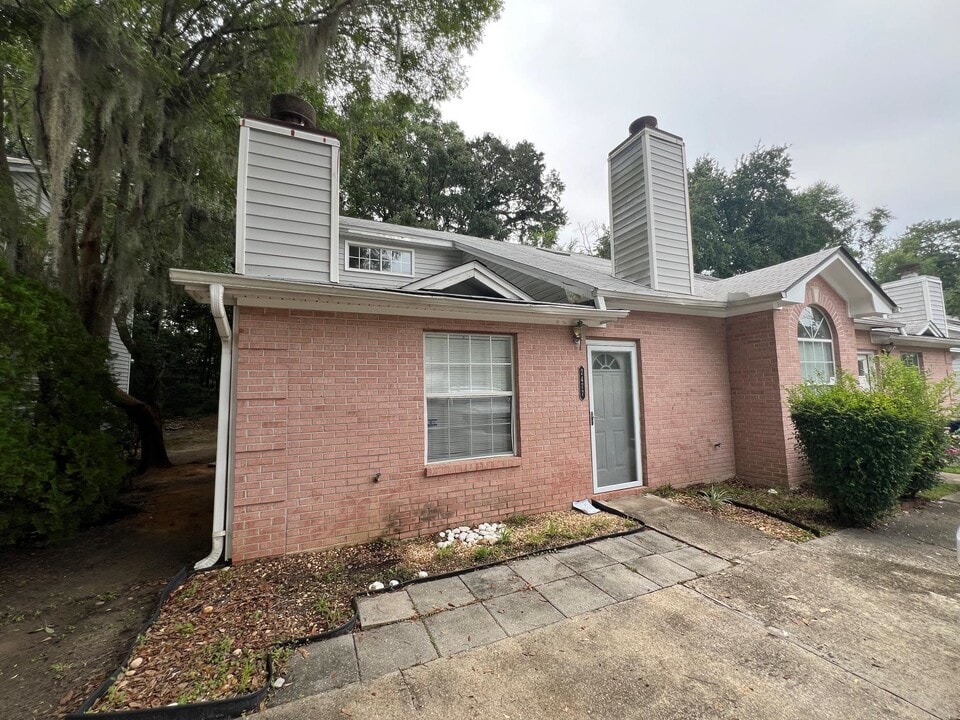 2477 Nugget Ln in Tallahassee, FL - Building Photo