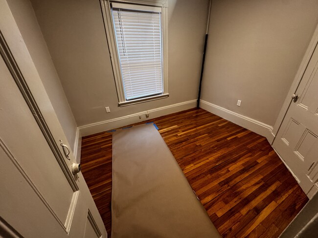 8 Harvest St, Unit 2 in Boston, MA - Building Photo - Building Photo