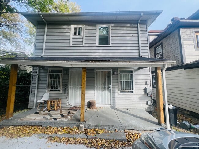 242 N 8th St in Kansas City, KS - Building Photo - Building Photo