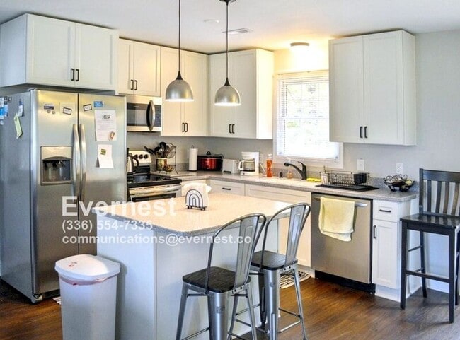 3794 Walnut Ridge Dr in Walkertown, NC - Building Photo - Building Photo