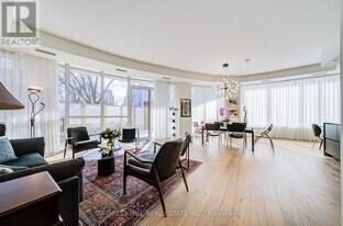 151 Avenue Rd in Toronto, ON - Building Photo