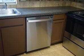 2207 Landmark Ct in Arlington, TX - Building Photo - Building Photo