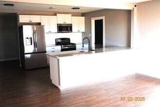 410 Ayres St in Hutchins, TX - Building Photo - Building Photo