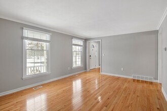 8244 Daisy Field Path in Clay, NY - Building Photo - Building Photo