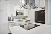 Cove La Mesa in La Mesa, CA - Building Photo - Building Photo