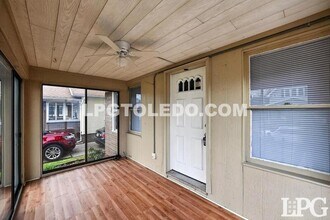 4120 Parrakeet Ave in Toledo, OH - Building Photo - Building Photo