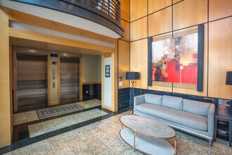618 N Boylan Ave in Raleigh, NC - Foto de edificio - Lobby