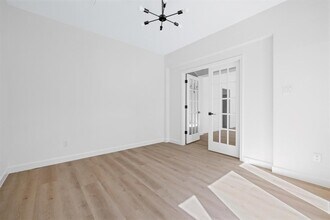 2111 Speidel Dr in Pflugerville, TX - Building Photo - Building Photo