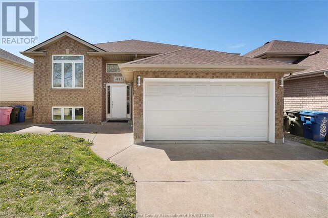 4881 Juliet Crescent