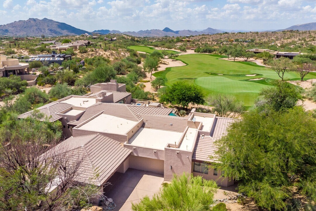9361 E Sundance Trail in Scottsdale, AZ - Building Photo
