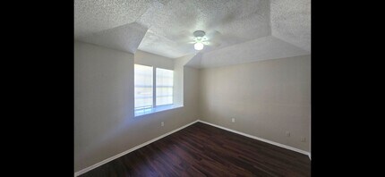 3042 Sienna Dr in Harvey, LA - Building Photo - Building Photo