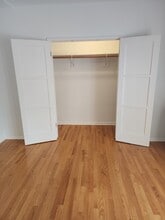 447 N Oakhurst Dr in Beverly Hills, CA - Building Photo - Building Photo