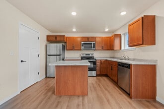 Timber Ridge Apartments in Waupaca, WI - Building Photo - Building Photo