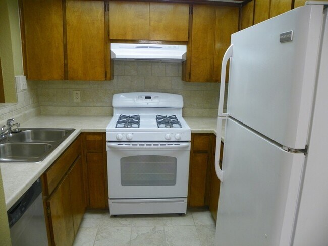 1006 Milford Way-Unit -A in Austin, TX - Building Photo - Building Photo