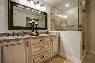 6951 Stefani Dr in Dallas, TX - Building Photo - Building Photo