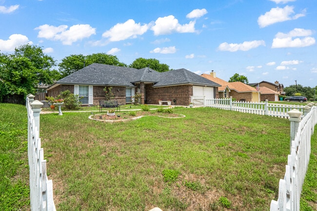 406 Gina Dr in Harker Heights, TX - Building Photo - Building Photo