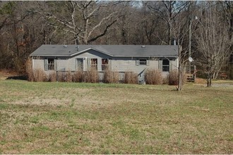 99 Center Grove Rd in Cleveland, GA - Building Photo - Building Photo