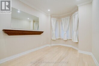 361 Brock Ave in Toronto, ON - Building Photo - Building Photo