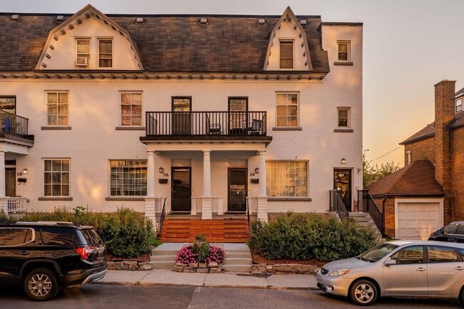 120 Wurtemburg in Ottawa, ON - Foto de edificio - Building Photo