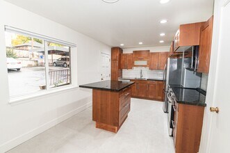 1259 E S Temple St-Unit -#15 in Salt Lake City, UT - Building Photo - Building Photo