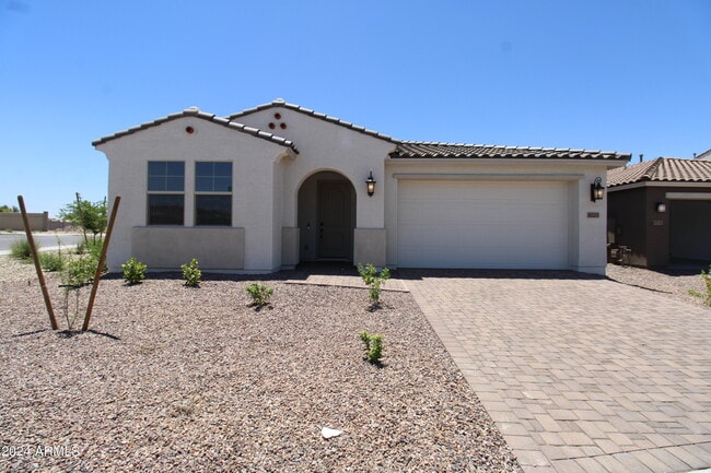 property at 8725 W Medlock Dr