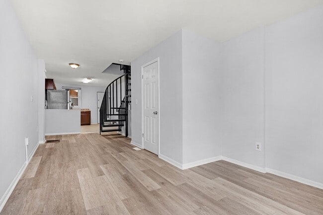 502 N Glover St in Baltimore, MD - Building Photo - Building Photo