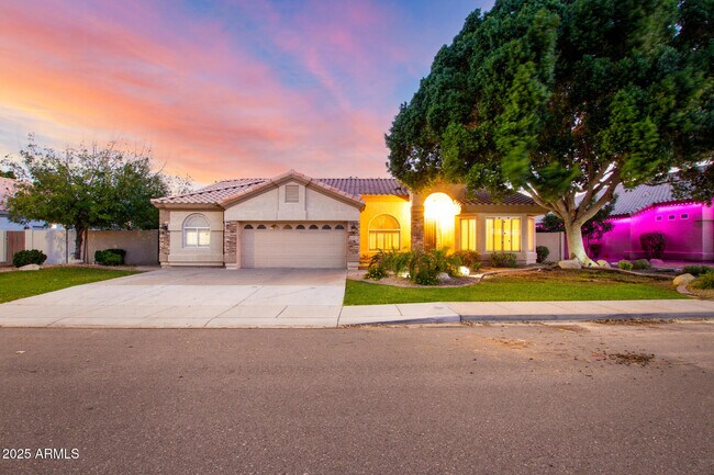 6401 W Orchid Ln in Chandler, AZ - Building Photo - Building Photo