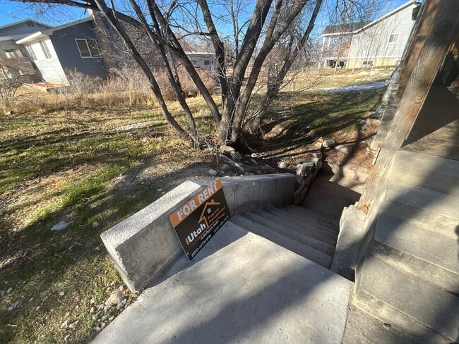 295 E 300 S St in Manti, UT - Building Photo - Building Photo