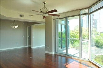 2795 Peachtree Rd in Atlanta, GA - Building Photo - Building Photo