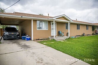 6540 Clay St-Unit -A2 in Denver, CO - Building Photo - Building Photo