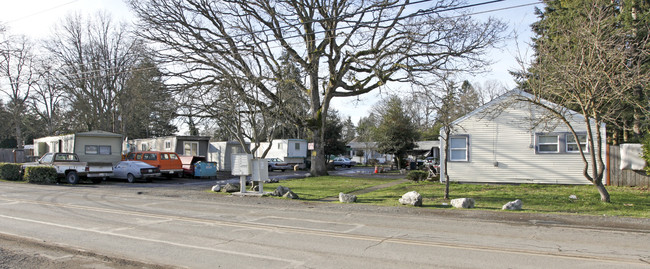 14620 Union Ave SW in Lakewood, WA - Building Photo - Building Photo