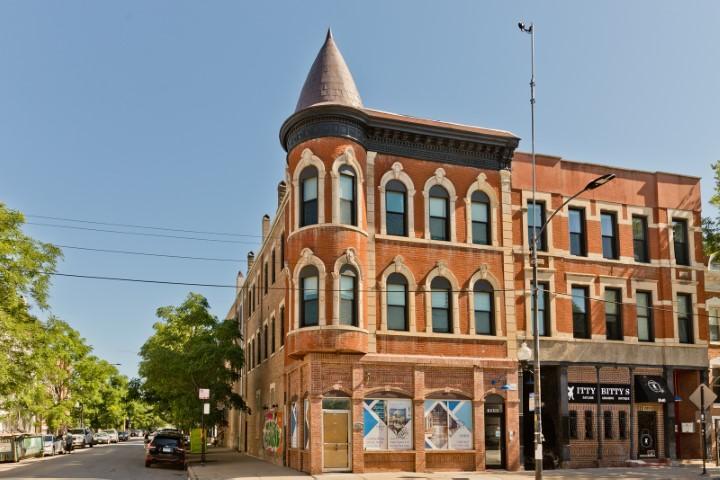 1044 W 18th St in Chicago, IL - Building Photo