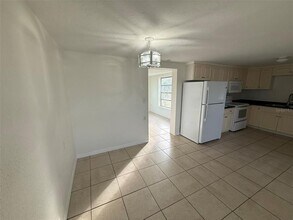 1149 Brown St in Englewood, FL - Building Photo - Building Photo