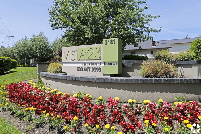 Alvista 23 Apartment Homes in Gresham, OR - Foto de edificio - Building Photo