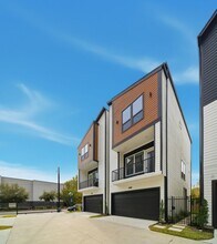 4013 Griggs Rd in Houston, TX - Building Photo - Building Photo