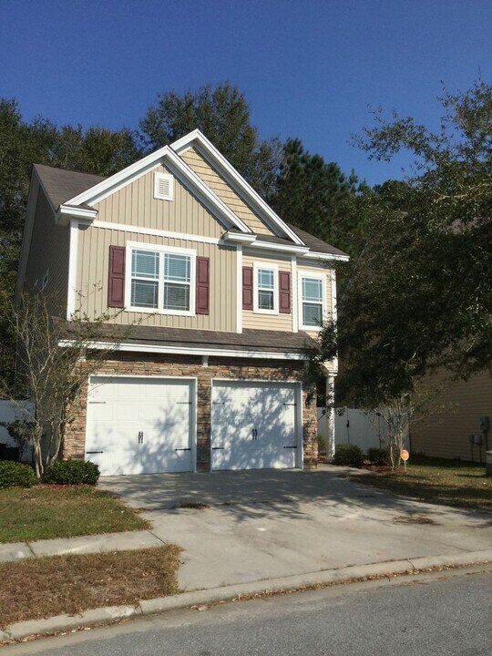 250 Summer Hill Way in Richmond Hill, GA - Building Photo
