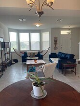 588 Ferrule Dr in Kyle, TX - Building Photo - Building Photo