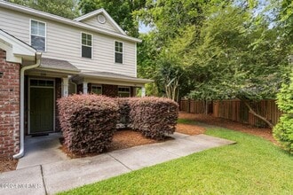 941 Downey Branch Ln in Wilmington, NC - Building Photo - Building Photo