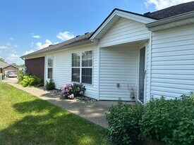 3019 Northern Falcon Ridge Dr in Jeffersonville, IN - Building Photo