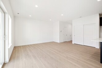 1162 S Underwood Pl in Kennewick, WA - Building Photo - Building Photo