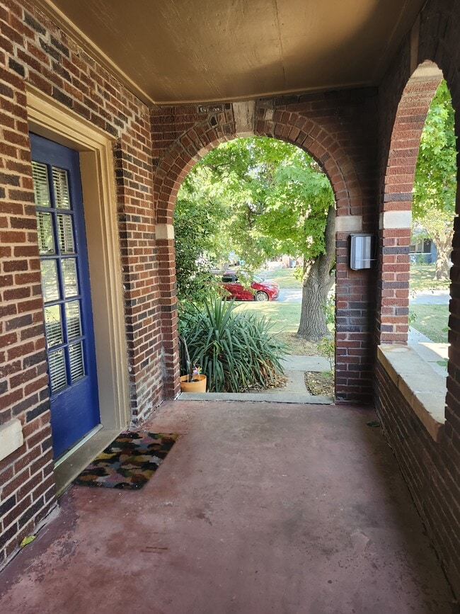 property at 1008 NW 34th St