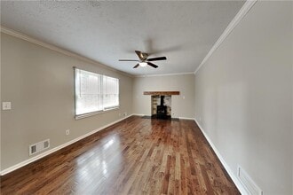 3695 Bozeman Lake Rd in Kennesaw, GA - Building Photo - Building Photo