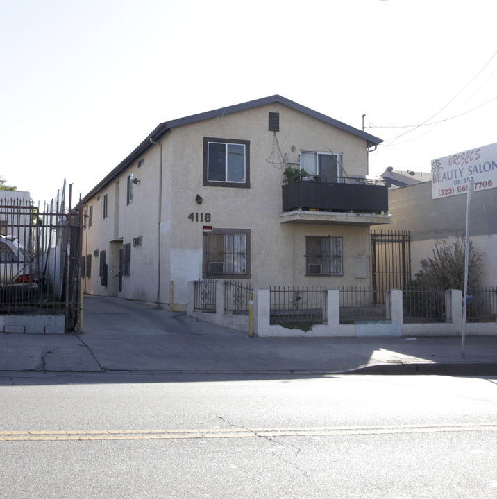 4118 Melrose Ave in Los Angeles, CA - Building Photo