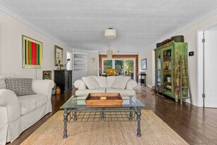 327 Co Rd 12 in East Meredith, NY - Building Photo