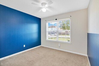 316 Shoshone Ridge Dr in La Marque, TX - Foto de edificio - Building Photo